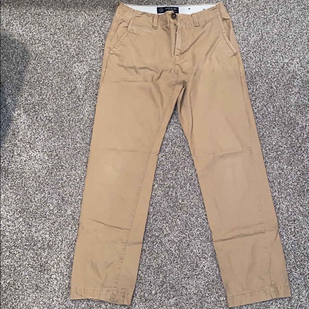 American Eagle Kahki pants